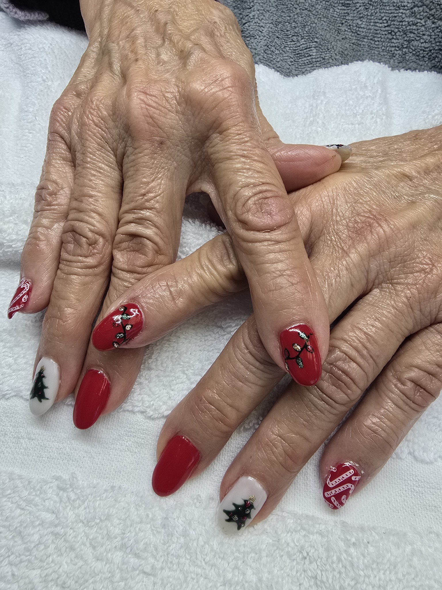 Estes Park Salon nail photo 2